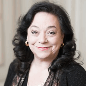 Univ.-Prof.in Claudia Visca